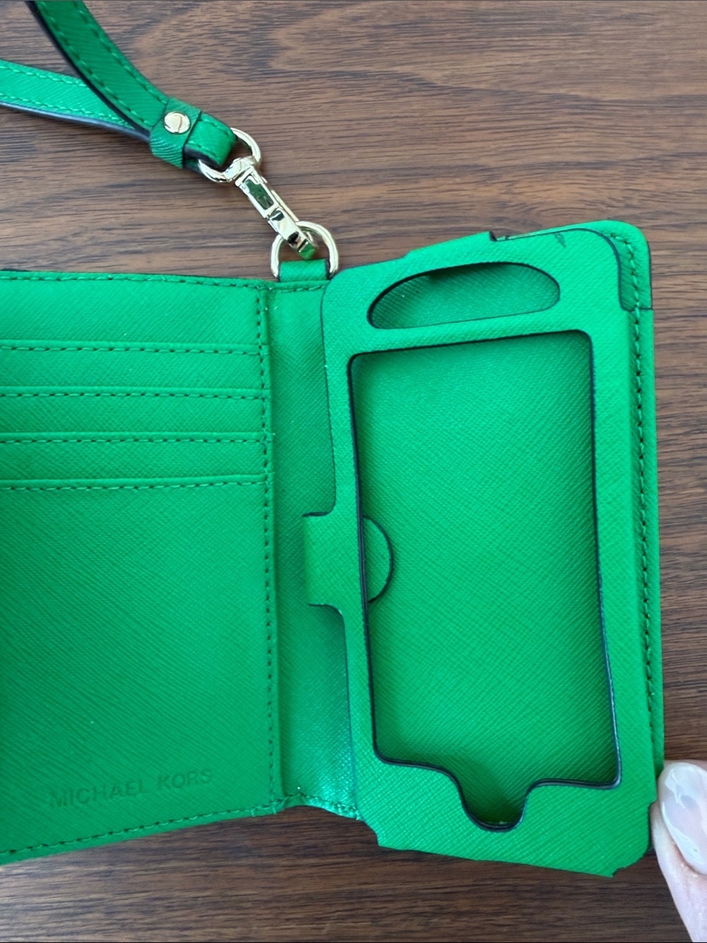 Michael Kors Jet Set Saffiano Leather Smartphone Wristlet - Emerald Green - Picture 8 of 12